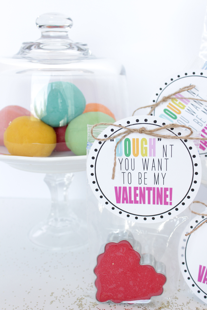 easy-playdough-valentine-and-free-printable-the-caldwell-project